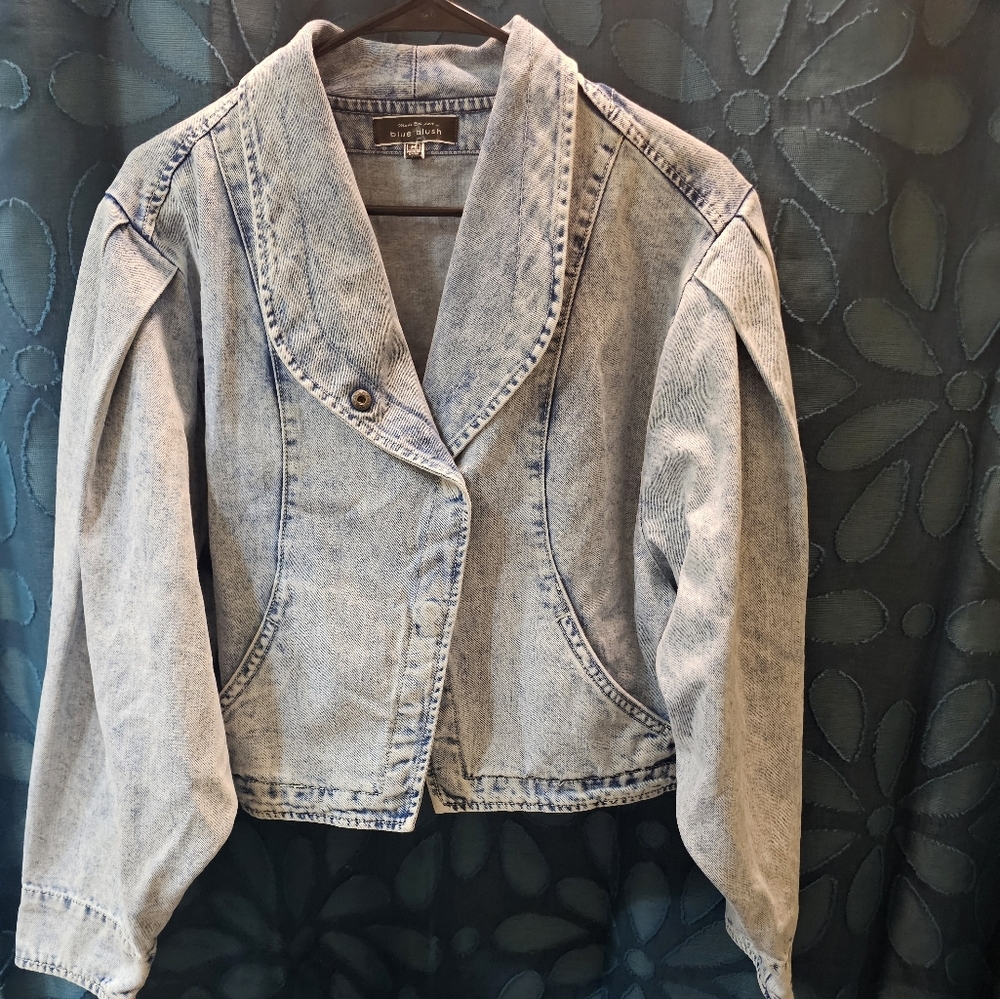 Vintage Light weight denim cropped jacket